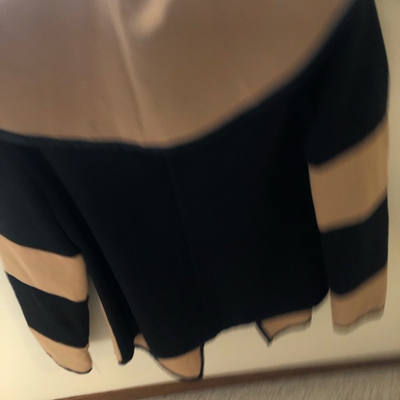 Black and Tan contrast jacket - Picture 4 of 5